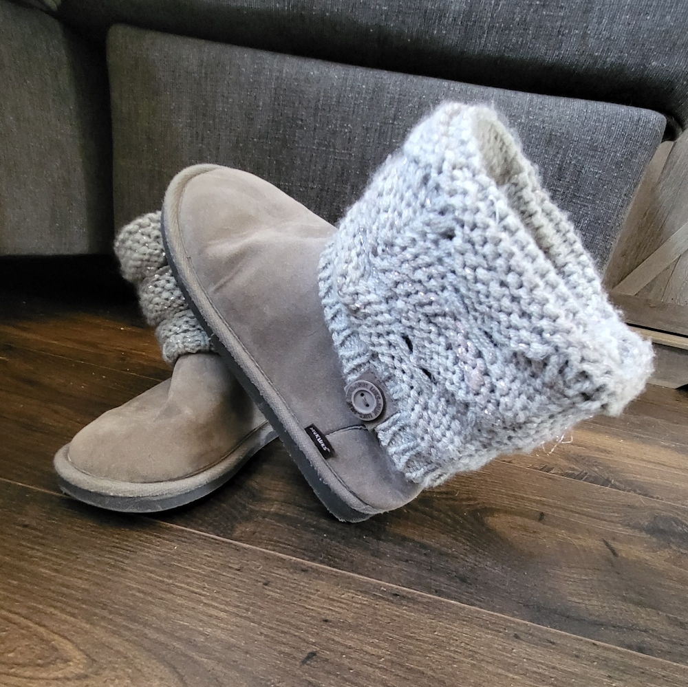 MukLuk Girls Boots Size 3